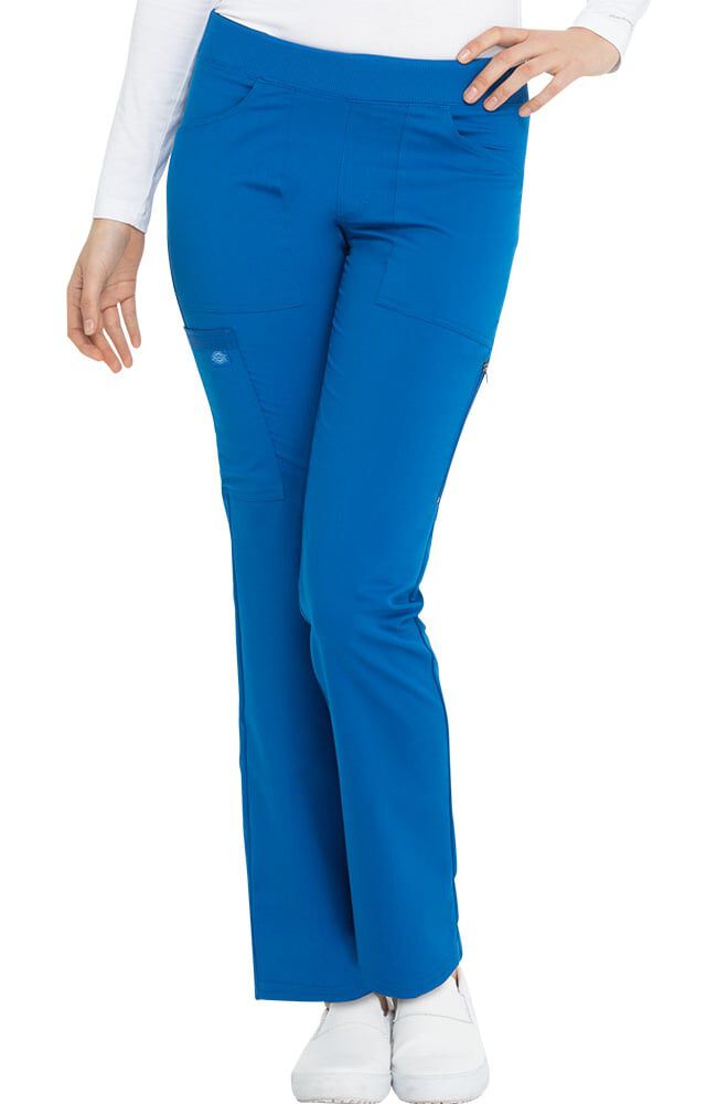 Balance Pull-On Straight Leg Pant