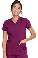 Balance V-Neck Rib Knit Panel Top