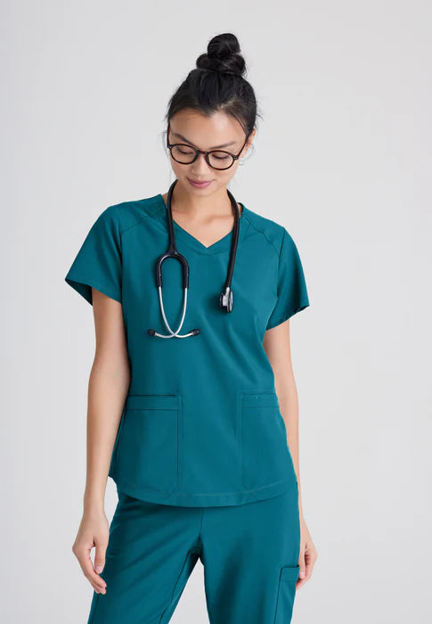 Grey's Anatomy Evolve Stretch 2 Pocket Top